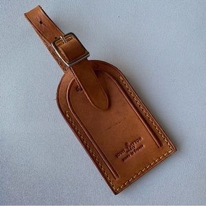 LOUIS VUITTON Vachetta Luggage Tag 🏷️